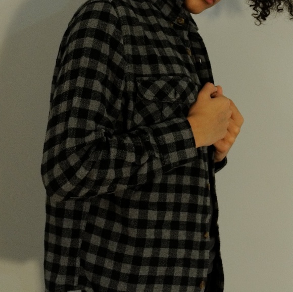 🍁 Flannel 🍁 - Picture 2 of 5